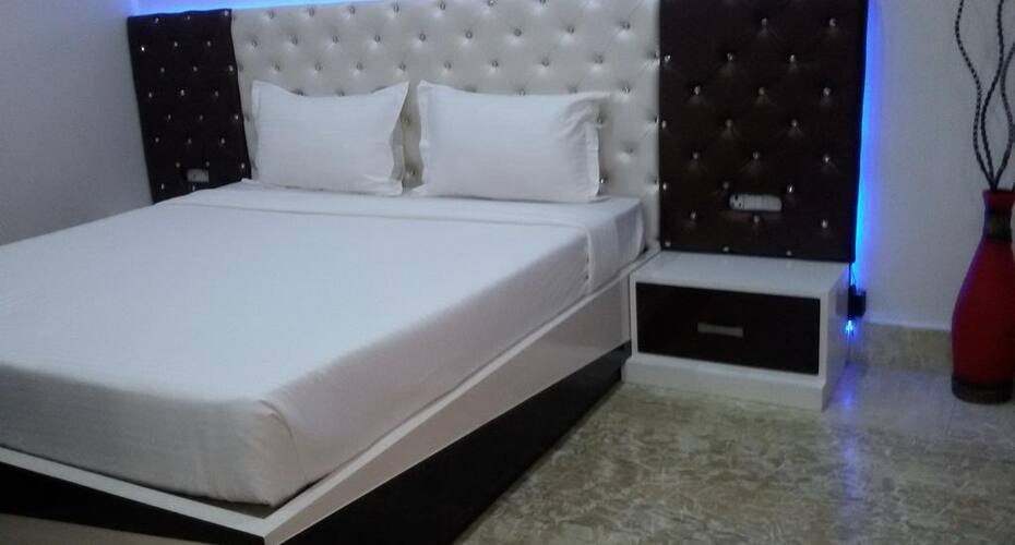Hotel Royal International, New Delhi 5